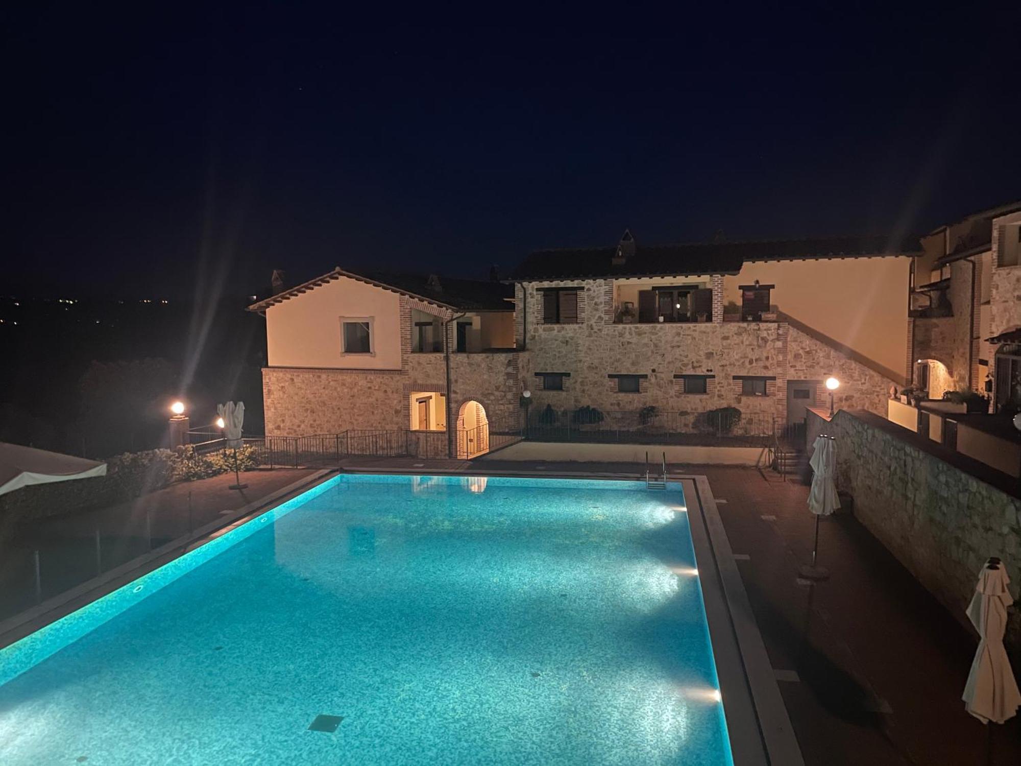 Vila Casa Marlen Collazzone Exteriér fotografie